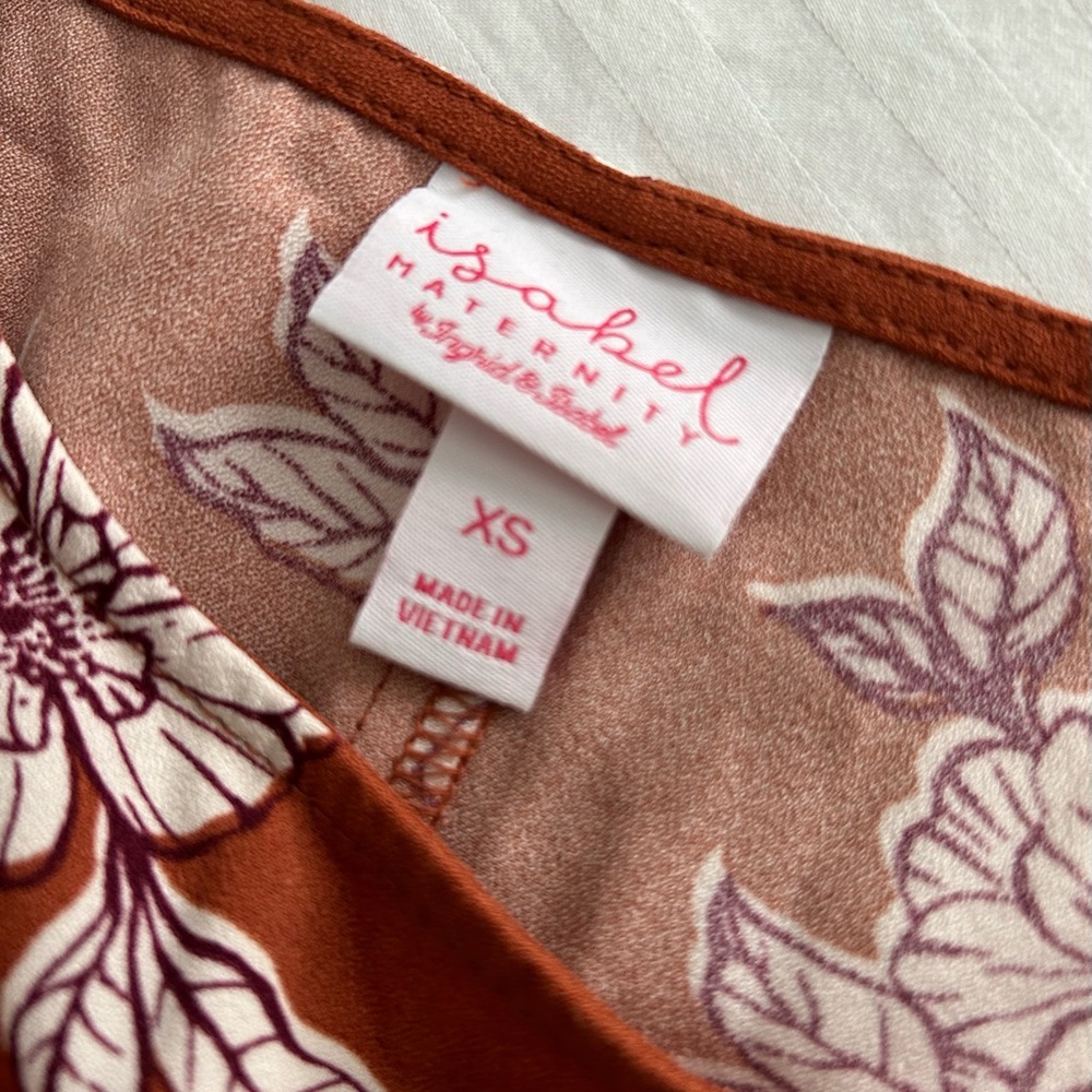 New Isabel maternity top size XS